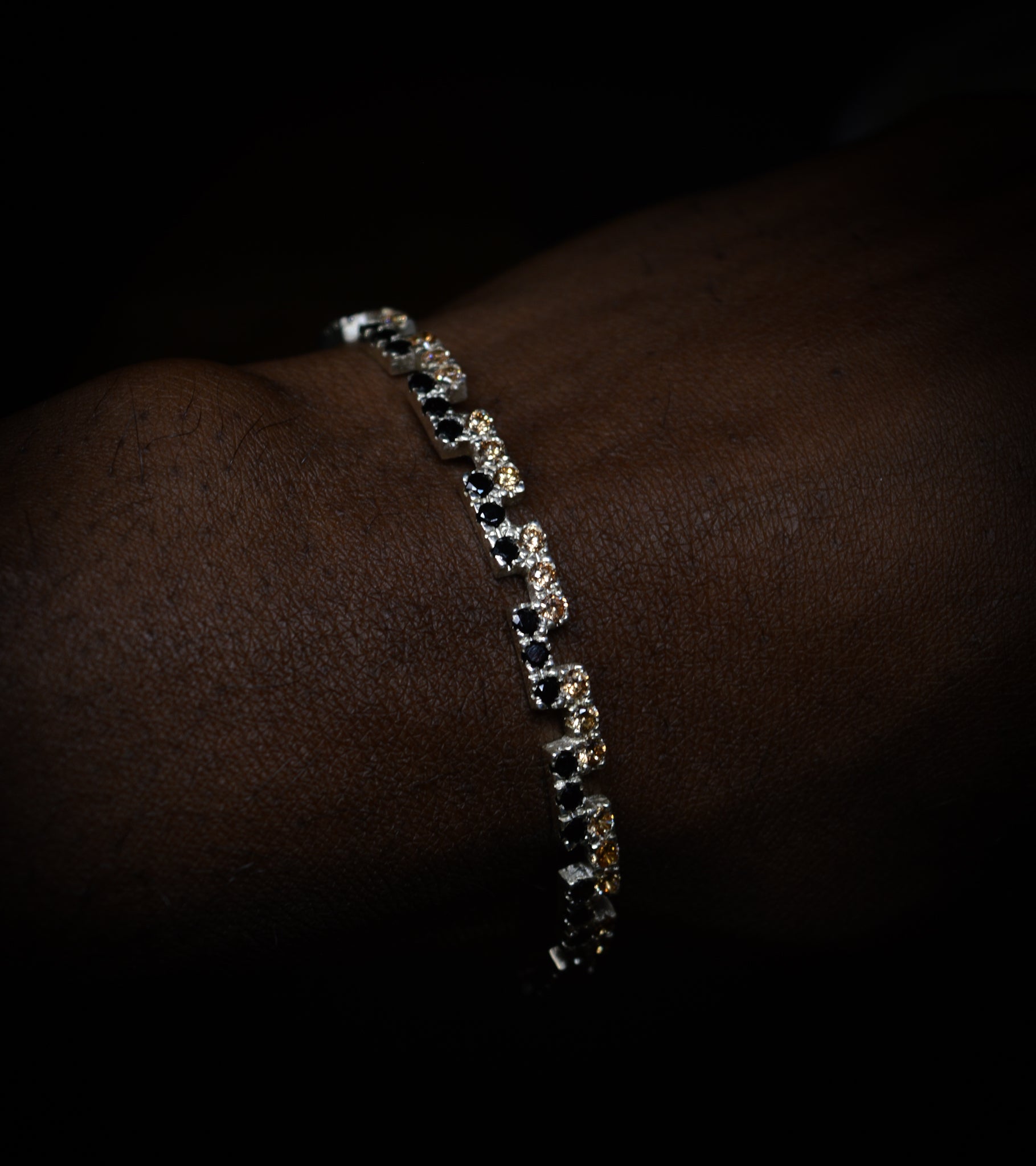 SHEN AKE v1 Bracelet